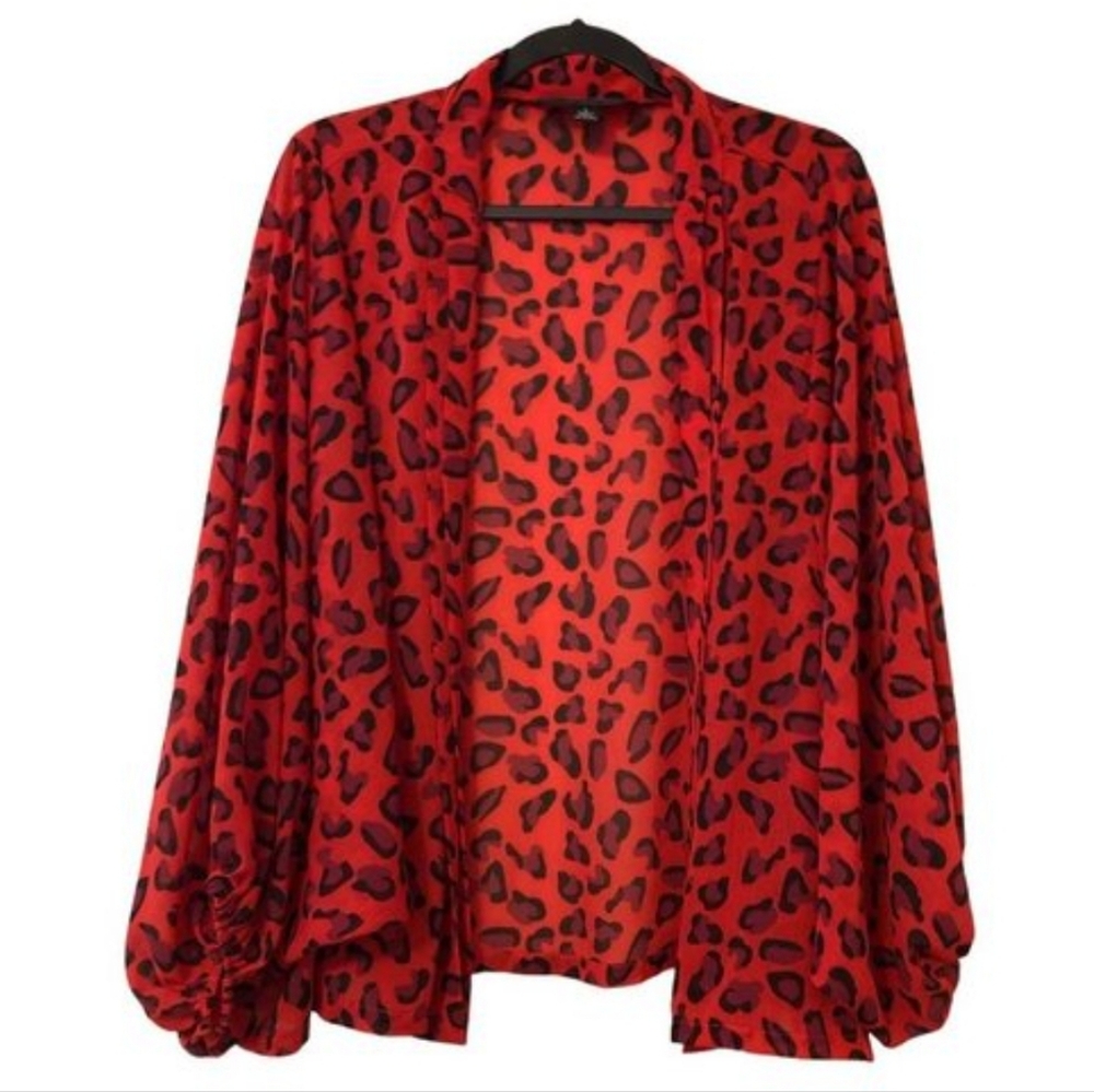 Red Leopard wrap